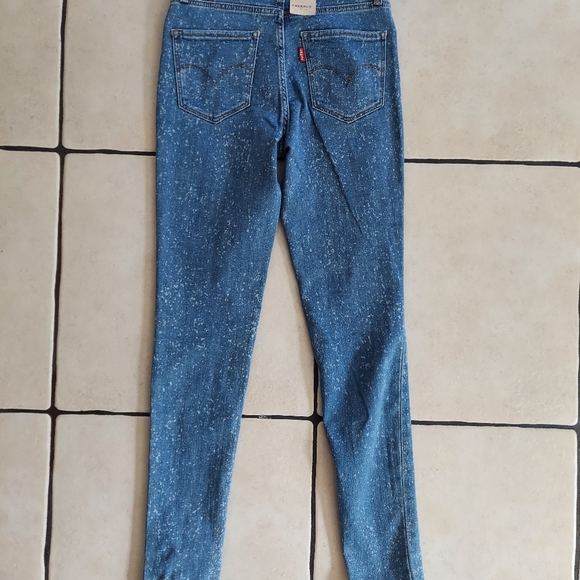 NWT Levi's 721 high rise skinny jeans - Picture 3 of 4